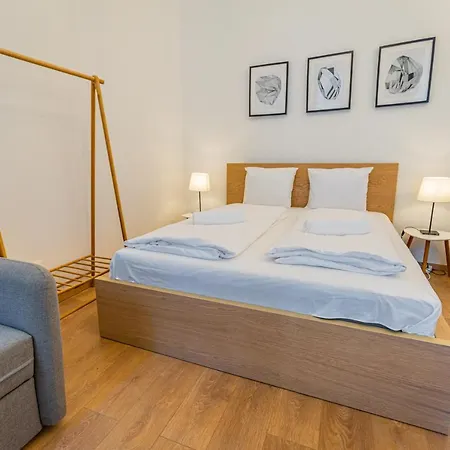 Cassa Mist * Budapeste